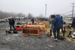 MANY TAILGATERS