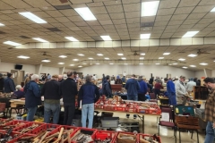 BRISK SHOPPING IN THE HALL